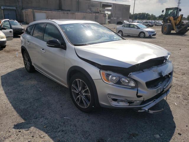Photo 1 from auction – 2015 VOLVO V60 CROSS with VIN YV4612HK7F1000344