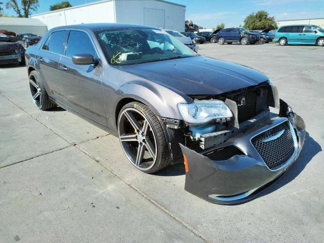 CHRYSLER 300 LIMITE 2015 with VIN 2C3CCAAGXFH881613 - Photo from auction