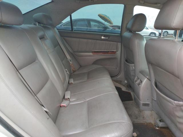 Photo 6 from auction – 2004 TOYOTA CAMRY LE with VIN 4T1BE30K14U856415