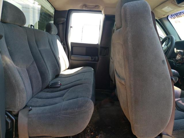 Photo 6 from auction – 2003 CHEVROLET SILVERADO with VIN 2GCEK19T831127171