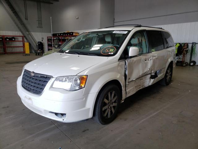 Photo 2 from auction – 2009 CHRYSLER TOWN & COU with VIN 2A8HR54129R679497