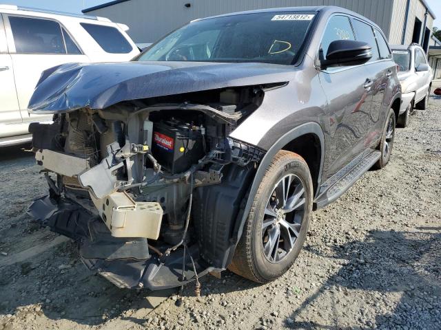 Photo 2 from auction – 2018 TOYOTA HIGHLANDER with VIN 5TDZARFH8JS035003