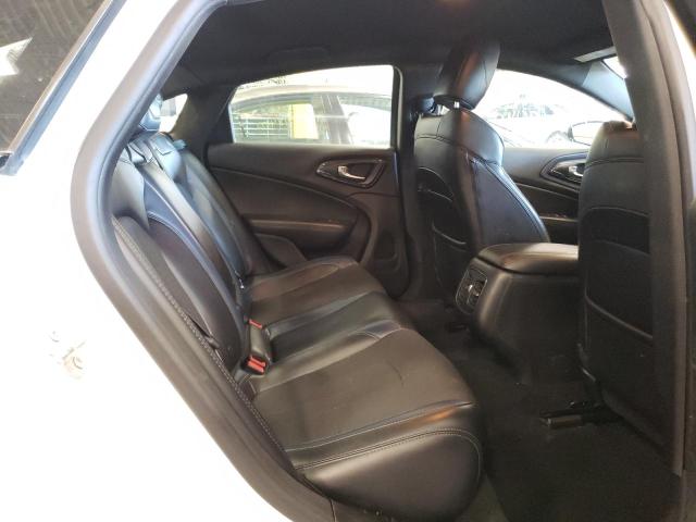 Photo 6 from auction – 2015 CHRYSLER 200 S with VIN 1C3CCCDG0FN733520
