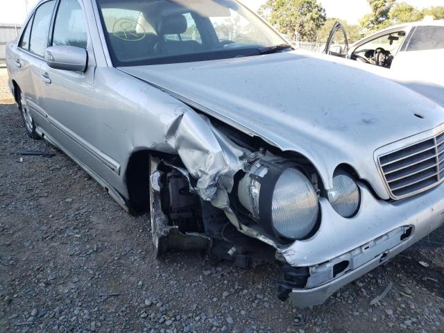 Photo 9 from auction – 2001 MERCEDES-BENZ E 430 with VIN WDBJF70J81B241328