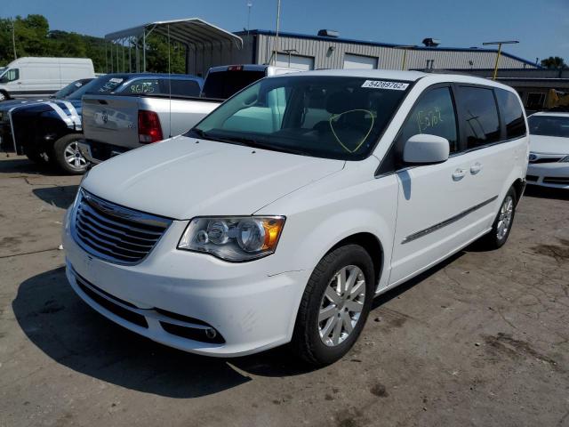 Photo 2 from auction – 2015 CHRYSLER TOWN & COU with VIN 2C4RC1BG5FR564868