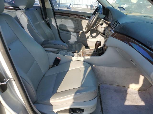Photo 5 from auction – 2004 BMW 325 I with VIN WBAEV33404KR34996