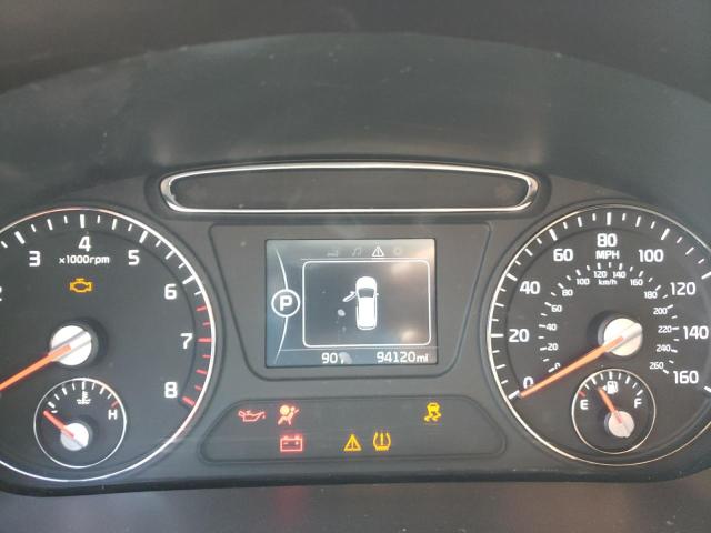 Photo 8 from auction – 2017 KIA SORENTO LX with VIN 5XYPGDA37HG291340