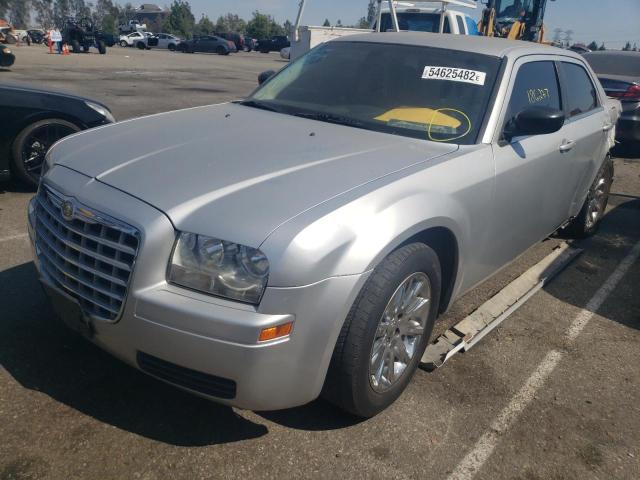 Photo 2 from auction – 2009 CHRYSLER 300 LX with VIN 2C3KA43D09H612496