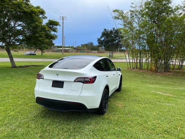 Photo 4 from auction – 2020 TESLA MODEL Y with VIN 5YJYGDEE8LF054632