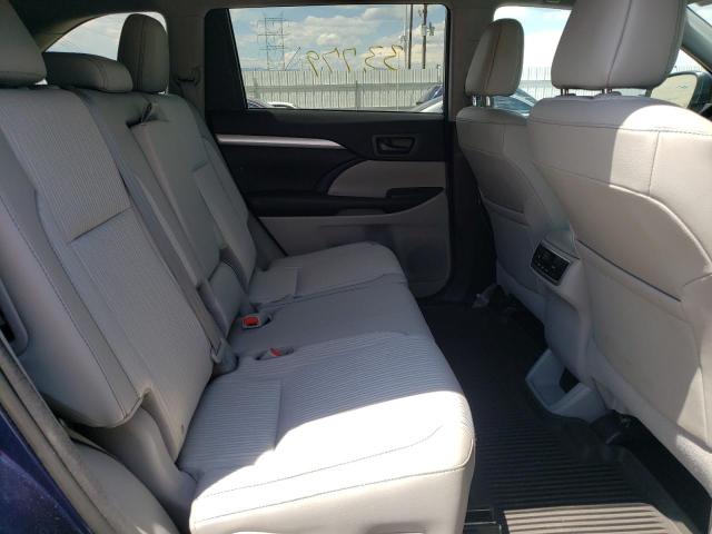 Photo 6 from auction – 2016 TOYOTA HIGHLANDER with VIN 5TDBKRFH2GS343811