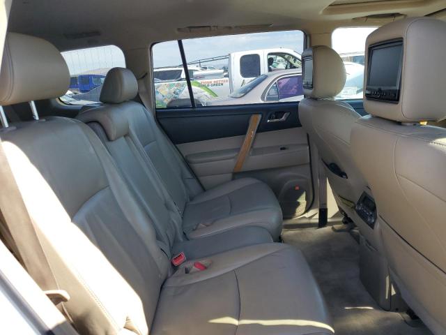 Photo 6 from auction – 2008 TOYOTA HIGHLANDER with VIN JTEEW44A882021690