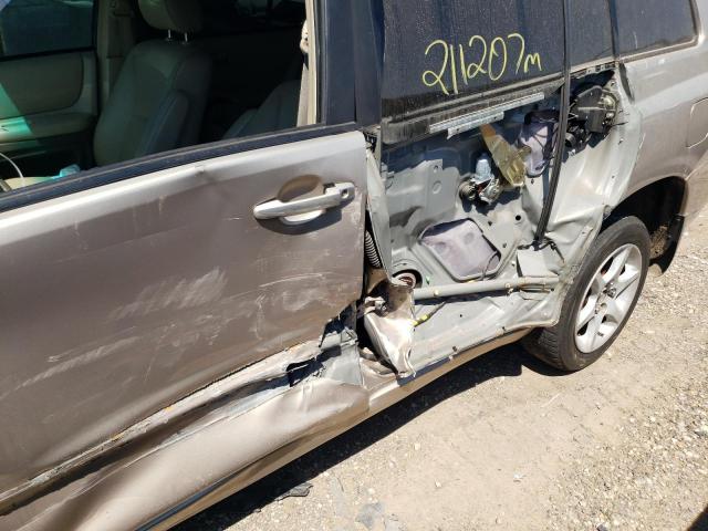 Photo 10 from auction – 2005 TOYOTA HIGHLANDER with VIN JTEEP21A850125125
