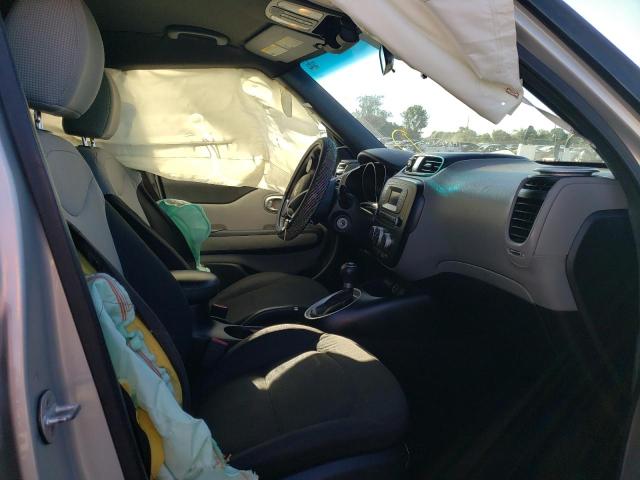 Photo 5 from auction – 2015 KIA SOUL with VIN KNDJN2A25F7747952
