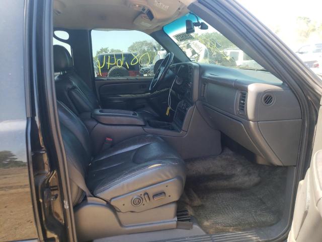 Photo 5 from auction – 2003 CHEVROLET AVALANCHE with VIN 3GNEK13T23G147374
