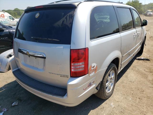 Photo 4 from auction – 2010 CHRYSLER TOWN & COU with VIN 2A4RR5D1XAR305407