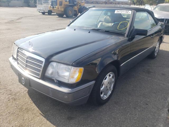 Photo 2 from auction – 1995 MERCEDES-BENZ E 320 with VIN WDBEA66E4SC147429