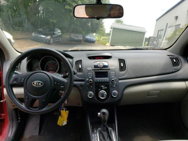 Photo 9 from auction – 2012 KIA FORTE EX with VIN KNAFU4A26C5532492
