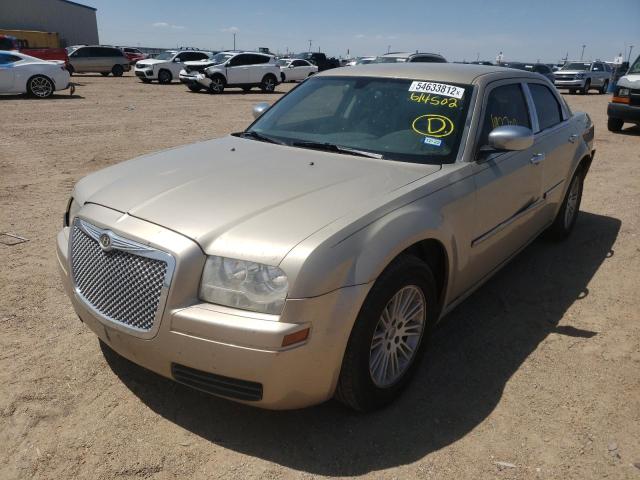 Photo 2 from auction – 2009 CHRYSLER 300 LX with VIN 2C3KA43D19H614502