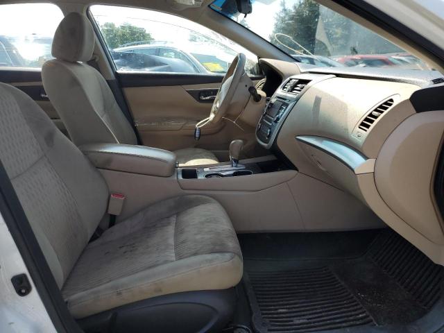 Photo 5 from auction – 2017 NISSAN ALTIMA 2.5 with VIN 1N4AL3AP2HC141144