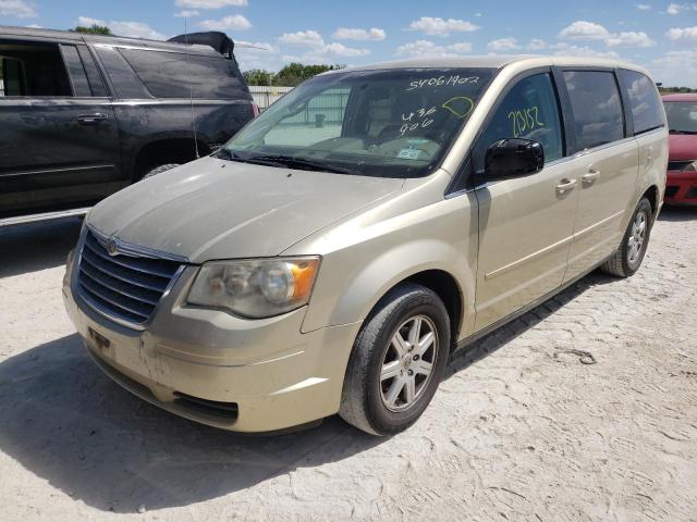 Photo 9 from auction – 2010 CHRYSLER TOWN & COU with VIN 2A4RR2D15AR436906
