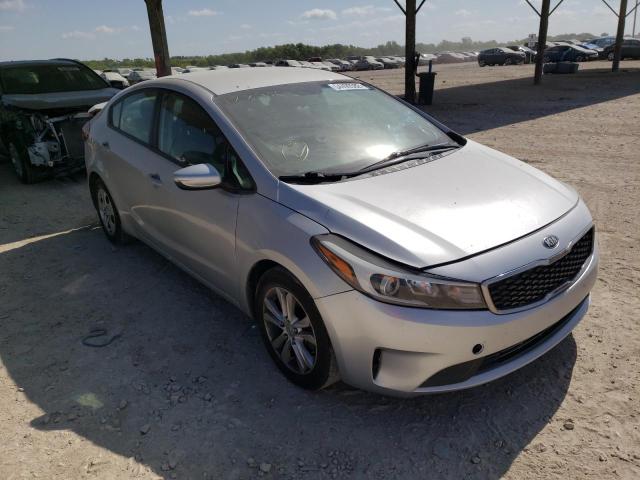 Photo 1 from auction – 2017 KIA FORTE LX with VIN 3KPFK4A77HE128956