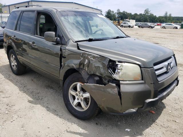 HONDA PILOT EX 2006 with VIN 5FNYF18556B011237 - Photo from auction