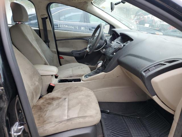 Zdjęcie 5 z aukcji – 2017 FORD FOCUS SE z VIN 1FADP3K28HL225425