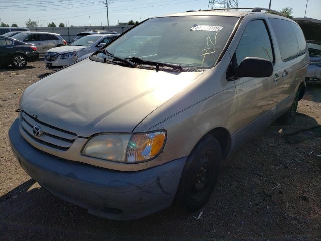 Photo 2 from auction – 2002 TOYOTA SIENNA LE with VIN 4T3ZF13C12U455908