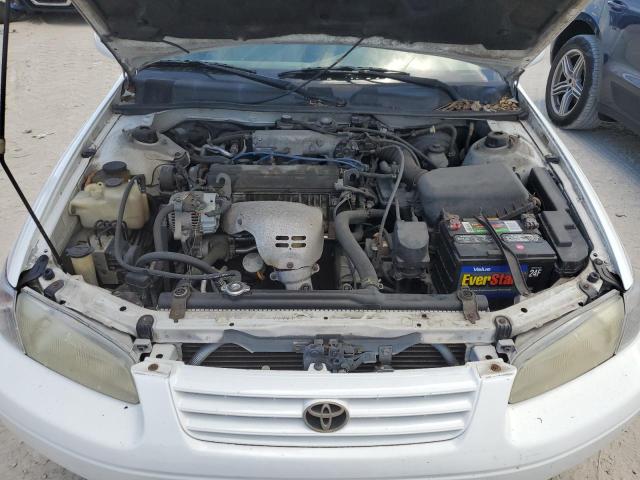 Photo 7 from auction – 1997 TOYOTA CAMRY CE with VIN 4T1BG22K2VU802642