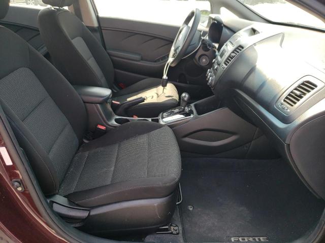 Photo 5 from auction – 2018 KIA FORTE LX with VIN 3KPFK4A79JE257982
