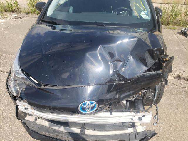Photo 7 from auction – 2016 TOYOTA PRIUS with VIN JTDKARFU2G3008209