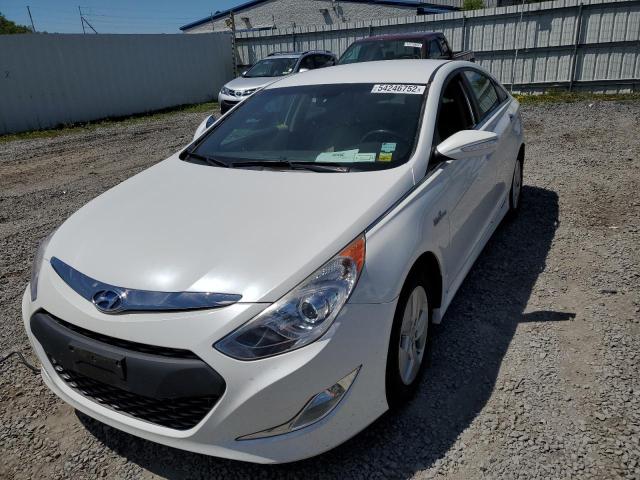 Photo 2 from auction – 2012 HYUNDAI SONATA HYB with VIN KMHEC4A42CA058157