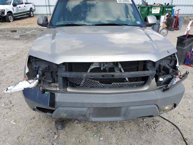 Photo 9 from auction – 2002 CHEVROLET AVALANCHE with VIN 3GNEC13TX2G110374
