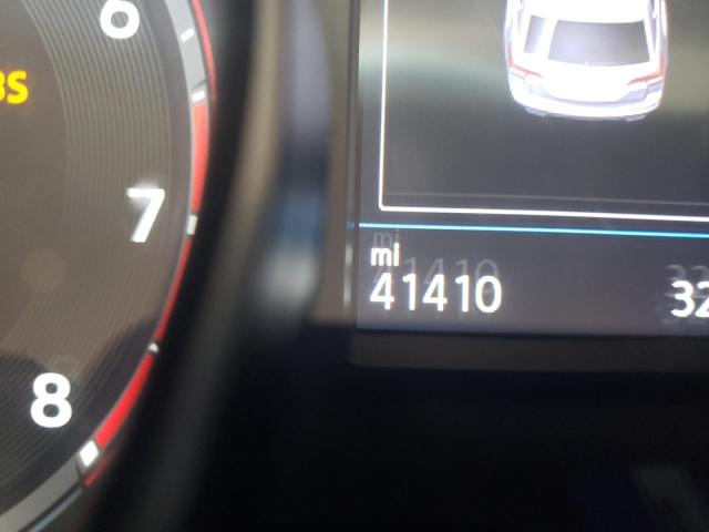 Photo 8 from auction – 2019 VOLKSWAGEN ATLAS SE with VIN 1V2YR2CA9KC578963