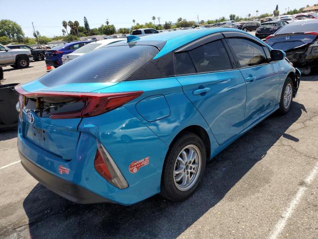 Photo 4 from auction – 2017 TOYOTA PRIUS PRIM with VIN JTDKARFP1H3043657