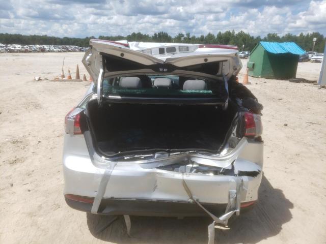 Photo 9 from auction – 2018 KIA FORTE LX with VIN 3KPFK4A79JE237568