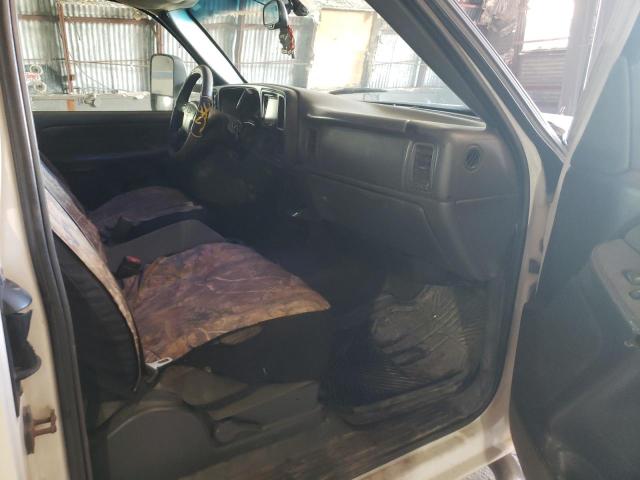 Photo 5 from auction – 2003 CHEVROLET 2500 HD with VIN 1GCHK29U33E351880
