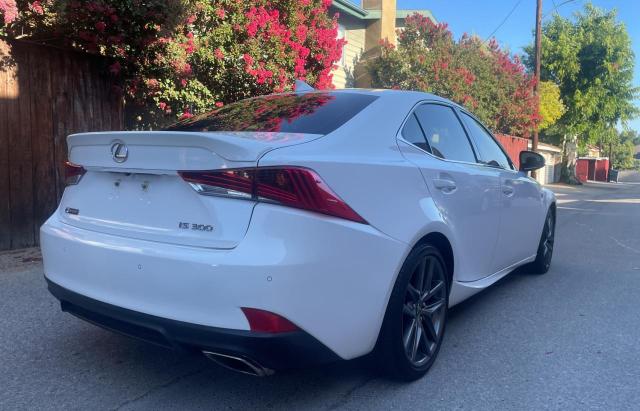 Photo 4 from auction – 2018 LEXUS IS 300 with VIN JTHBA1D26J5068524