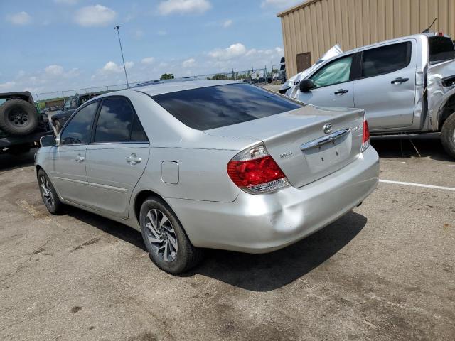 Photo 3 from auction – 2005 TOYOTA CAMRY LE with VIN 4T1BE32K15U039900