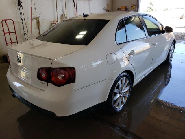 Photo 4 from auction – 2010 VOLKSWAGEN JETTA WOLF with VIN 3VWRJ7AJ5AM018736