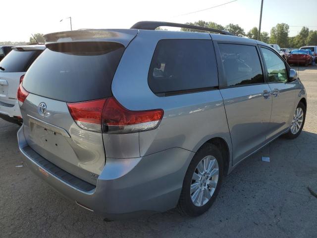 Photo 4 from auction – 2011 TOYOTA SIENNA XLE with VIN 5TDDK3DC0BS022372