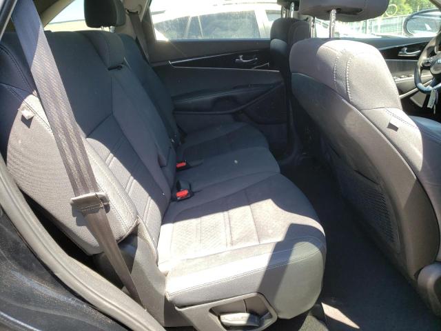 Photo 6 from auction – 2017 KIA SORENTO LX with VIN 5XYPGDA37HG291340