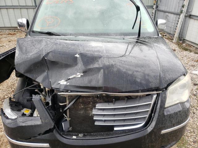 Photo 7 from auction – 2009 CHRYSLER TOWN & COU with VIN 2A8HR64X89R528223