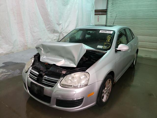 Photo 2 from auction – 2007 VOLKSWAGEN JETTA WOLF with VIN 3VWEG71K97M129336