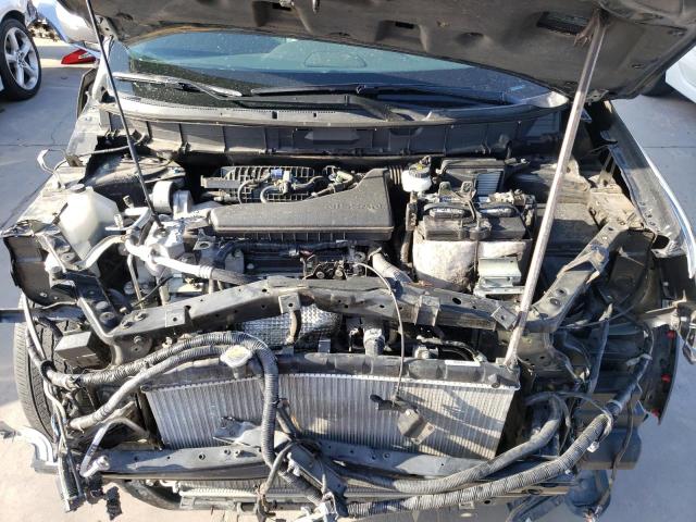 Photo 7 from auction – 2017 NISSAN ROGUE S with VIN 5N1AT2MT4HC778562