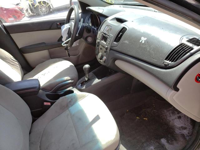 Photo 5 from auction – 2010 KIA FORTE with VIN KNAFU4A26A5048514