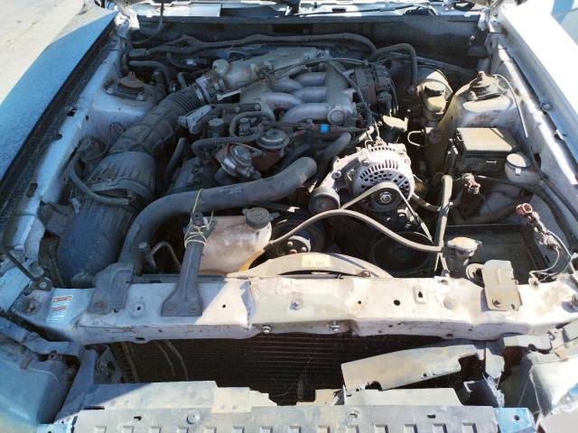 Photo 7 from auction – 2000 FORD MUSTANG with VIN 1FAFP4043YF145953