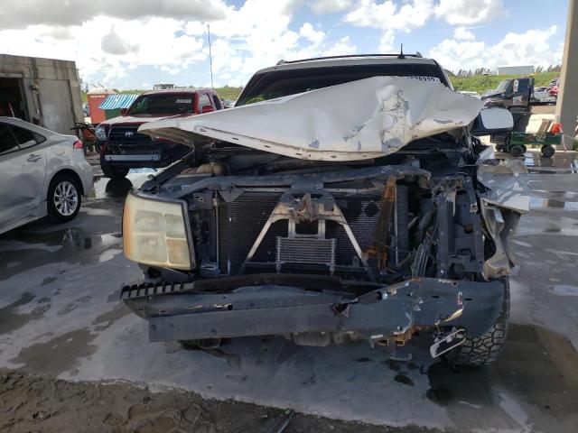 Photo 9 from auction – 2002 CADILLAC ESCALADE E with VIN 3GYEK63N52G313693