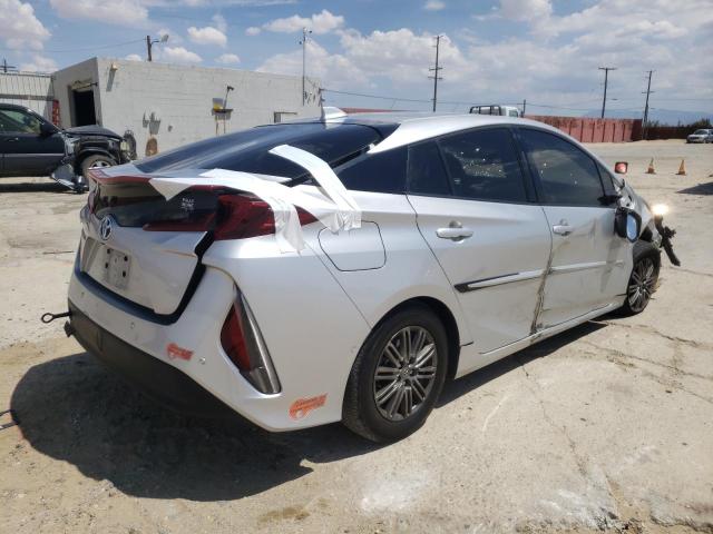 Photo 4 from auction – 2017 TOYOTA PRIUS PRIM with VIN JTDKARFP5H3032063