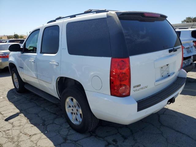 Photo 3 from auction – 2008 GMC YUKON with VIN 1GKFC13028J185083